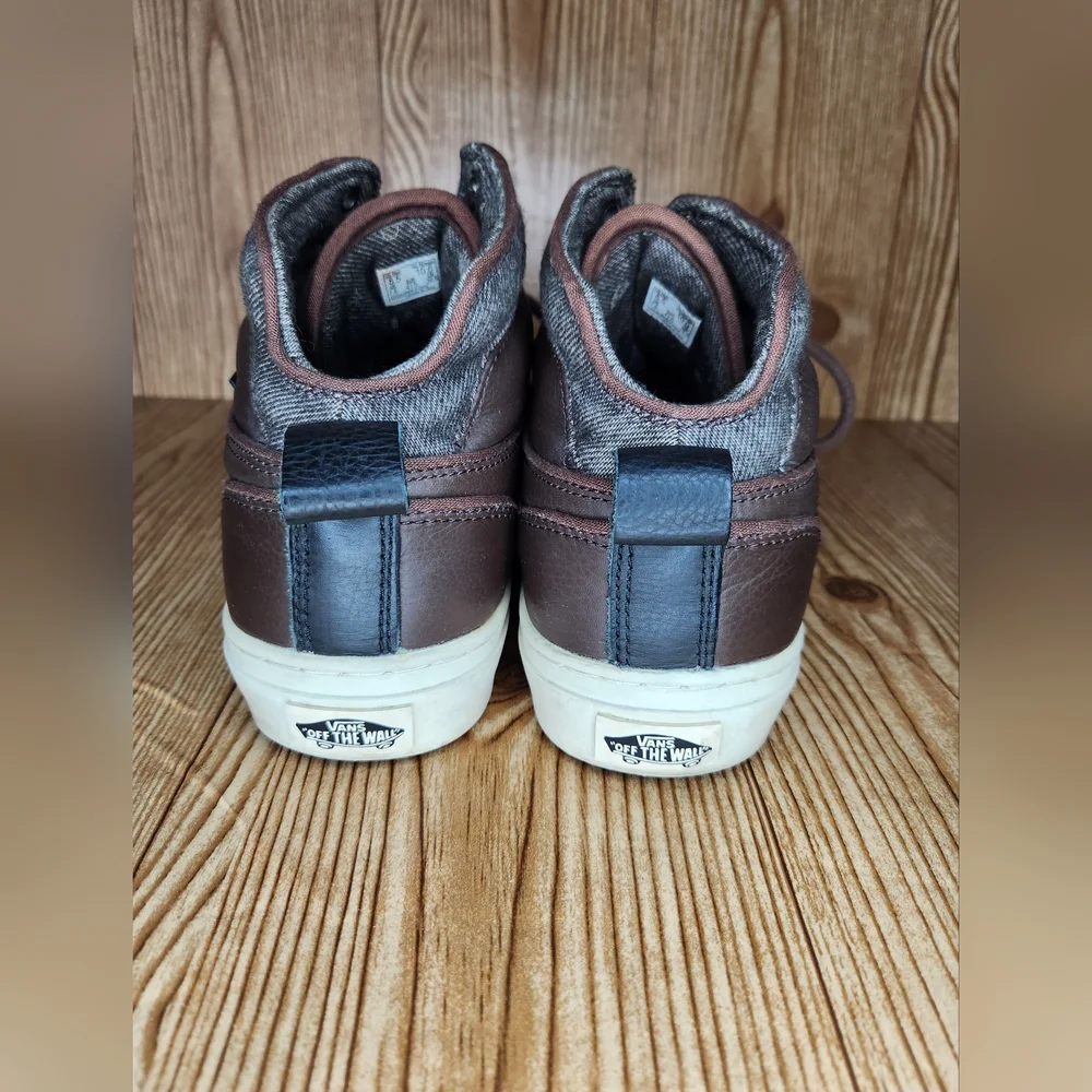 Vans Ultra Cush‎ Leather High Top Sneakers Size 8.5